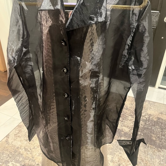 Nygard collection sheer black size 14 evening blouse with cuffs Beautiful sheer - Picture 8 of 16